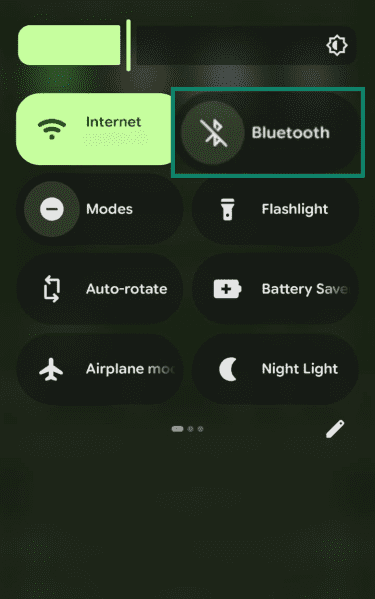 Bluetooth tile highlighted in Android Quick Settings.